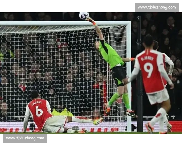 高光时刻的阴影:那些精彩扑救背后的致命失误