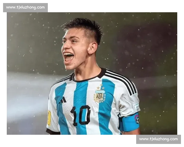 曼城外租四小将：尼潘、埃切维里领衔卫星队练级