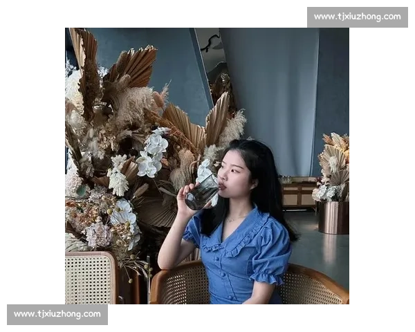 法斗滑板宽窄巷！成都萌宠又添新网红打卡地